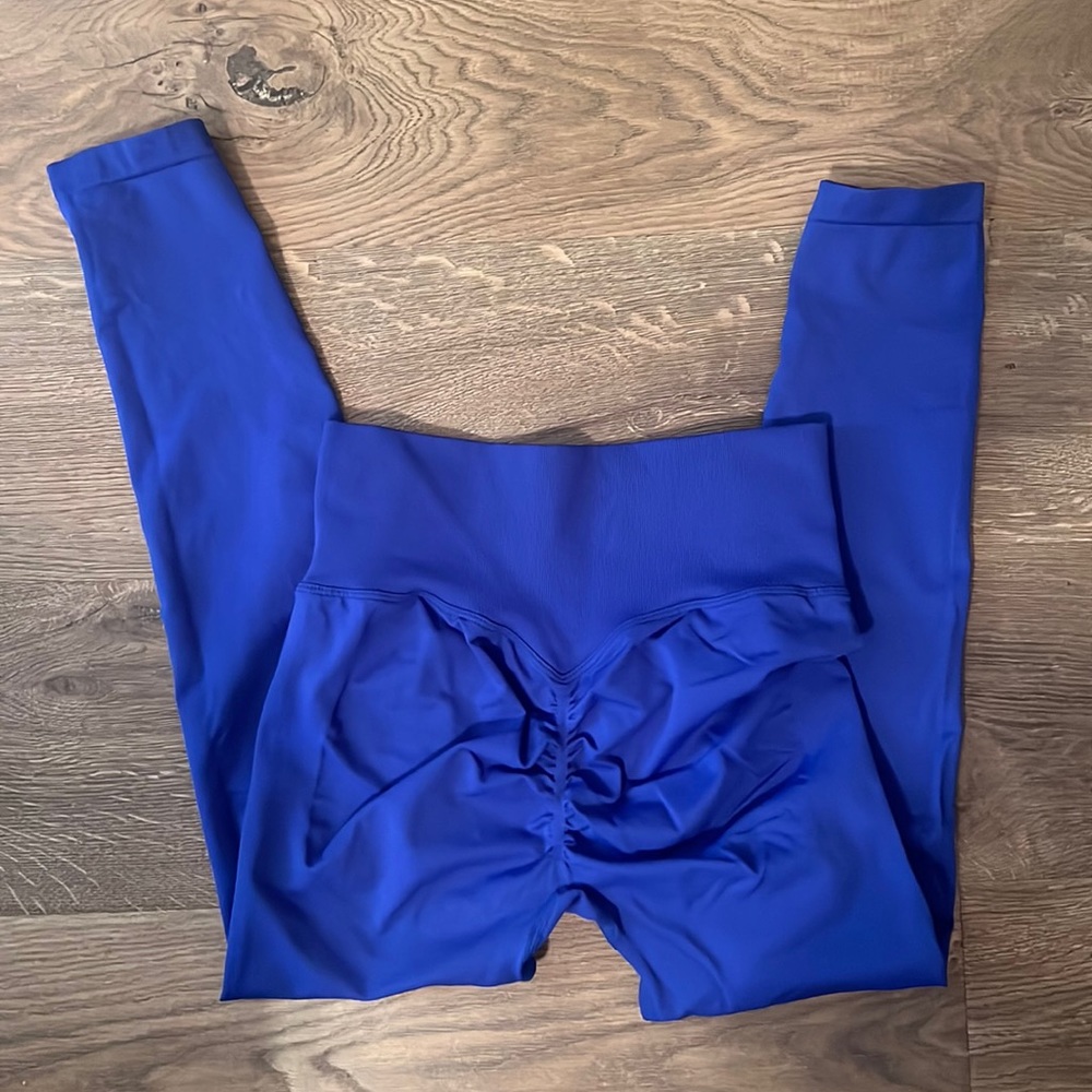 SHEIN Scrunch booty leggings